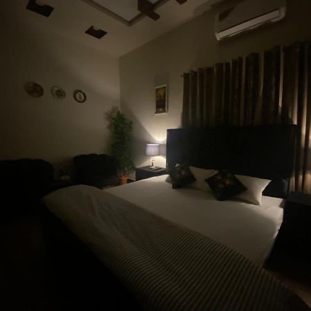 The Comfort Lodges Islamabad Esterno foto