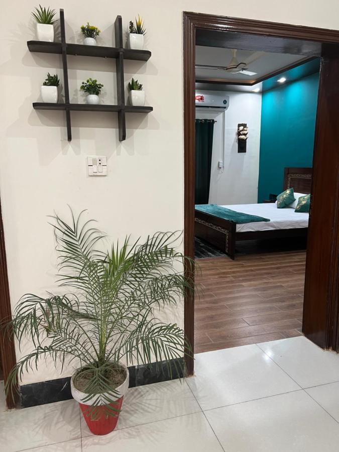 The Comfort Lodges Islamabad Esterno foto