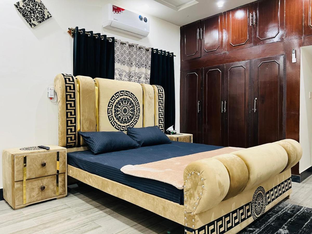 The Comfort Lodges Islamabad Esterno foto