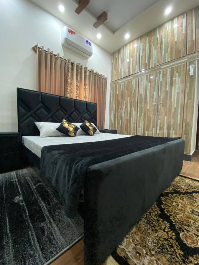 The Comfort Lodges Islamabad Esterno foto
