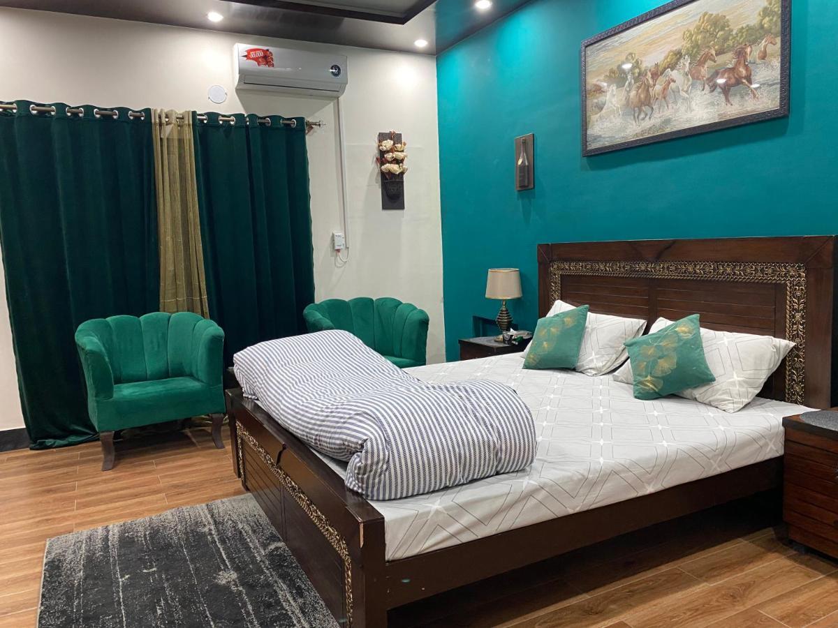 The Comfort Lodges Islamabad Esterno foto